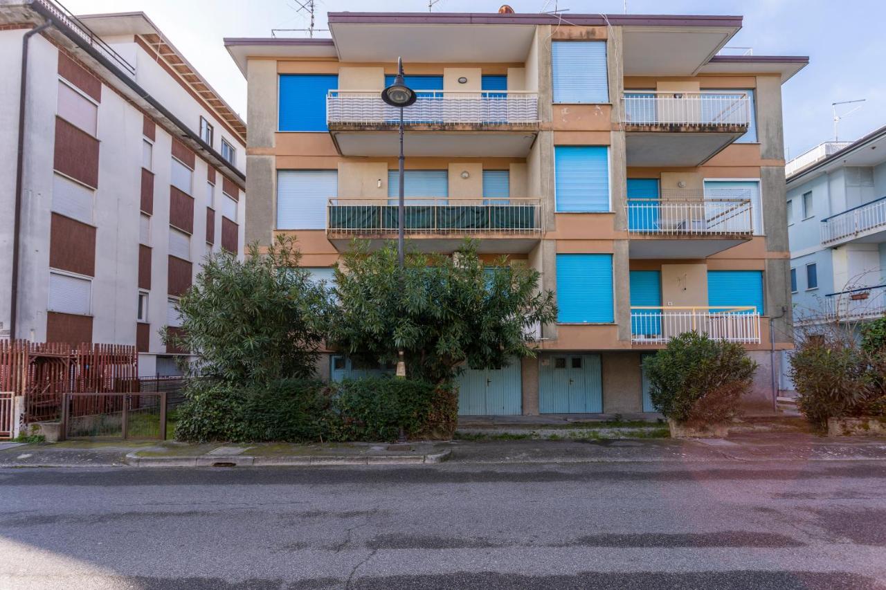 Casa Di Annika - Vista Laguna E Parcheggio Privato Grado Exterior photo